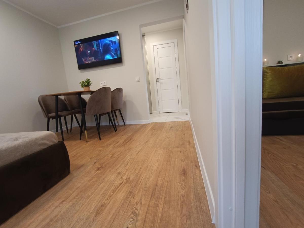 Dariaus Ir Gireno 6 Apartments Vilnius Esterno foto